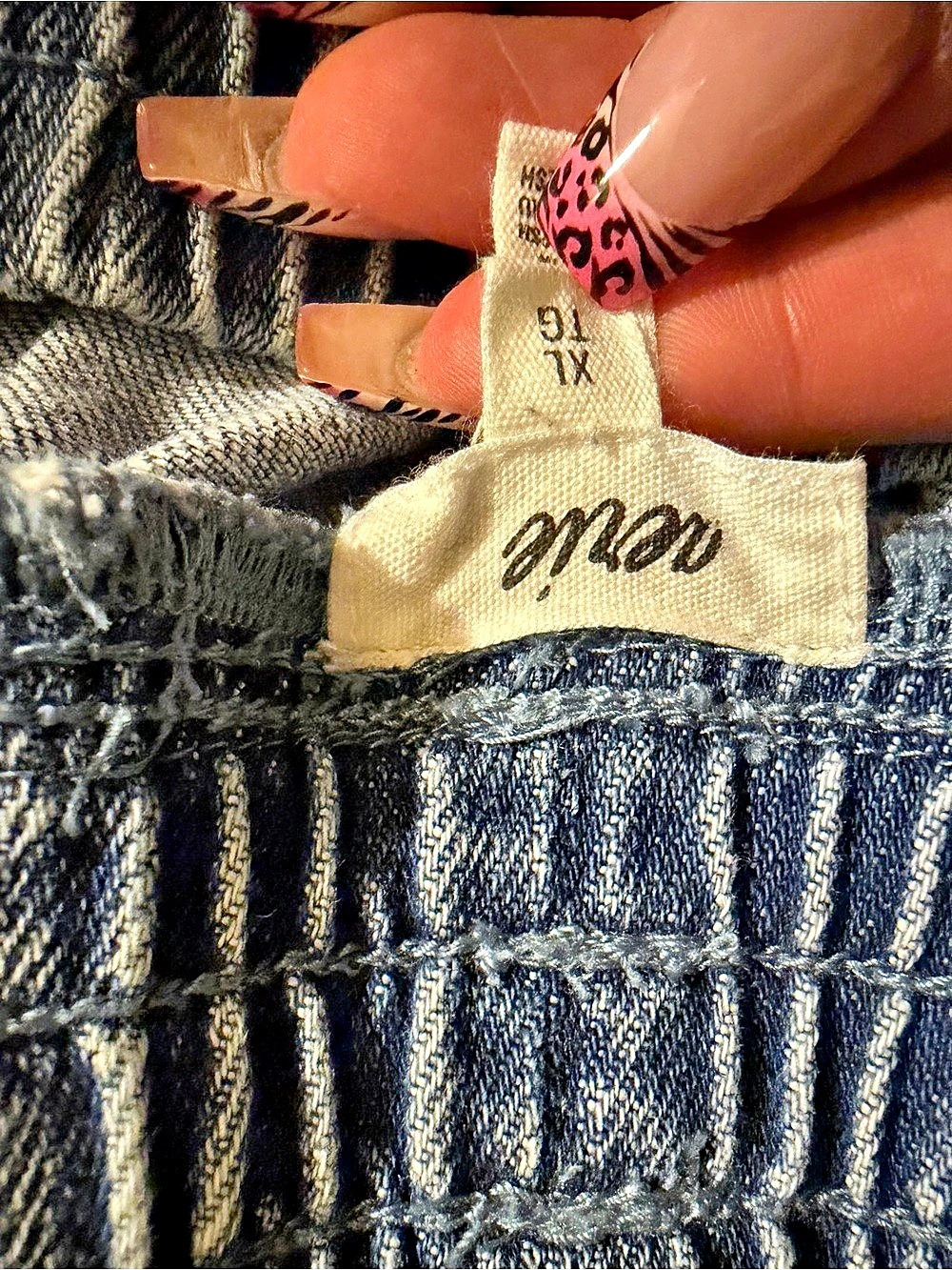 American eagle Jean Shorts Blue Size XL - Picture 3 of 3